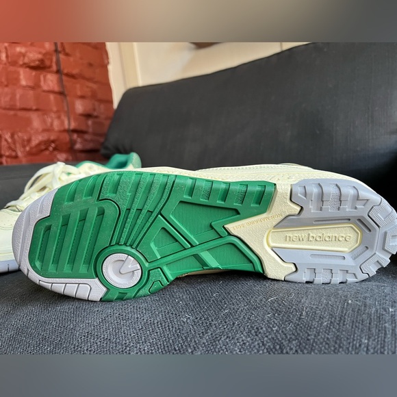 New Balance 550 x Aimé Leon Dore Masaryk Community Gym Green - Picture 2 of 7